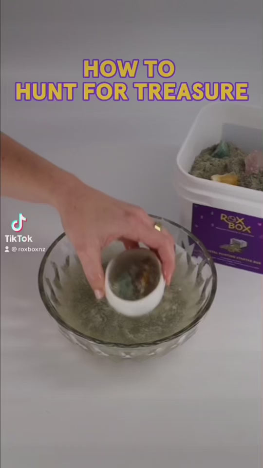 scoop and dunk into water to reveal your ROXBOX treasure